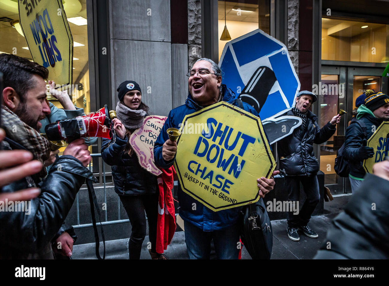 Leading through change hires stock photography and images Alamy