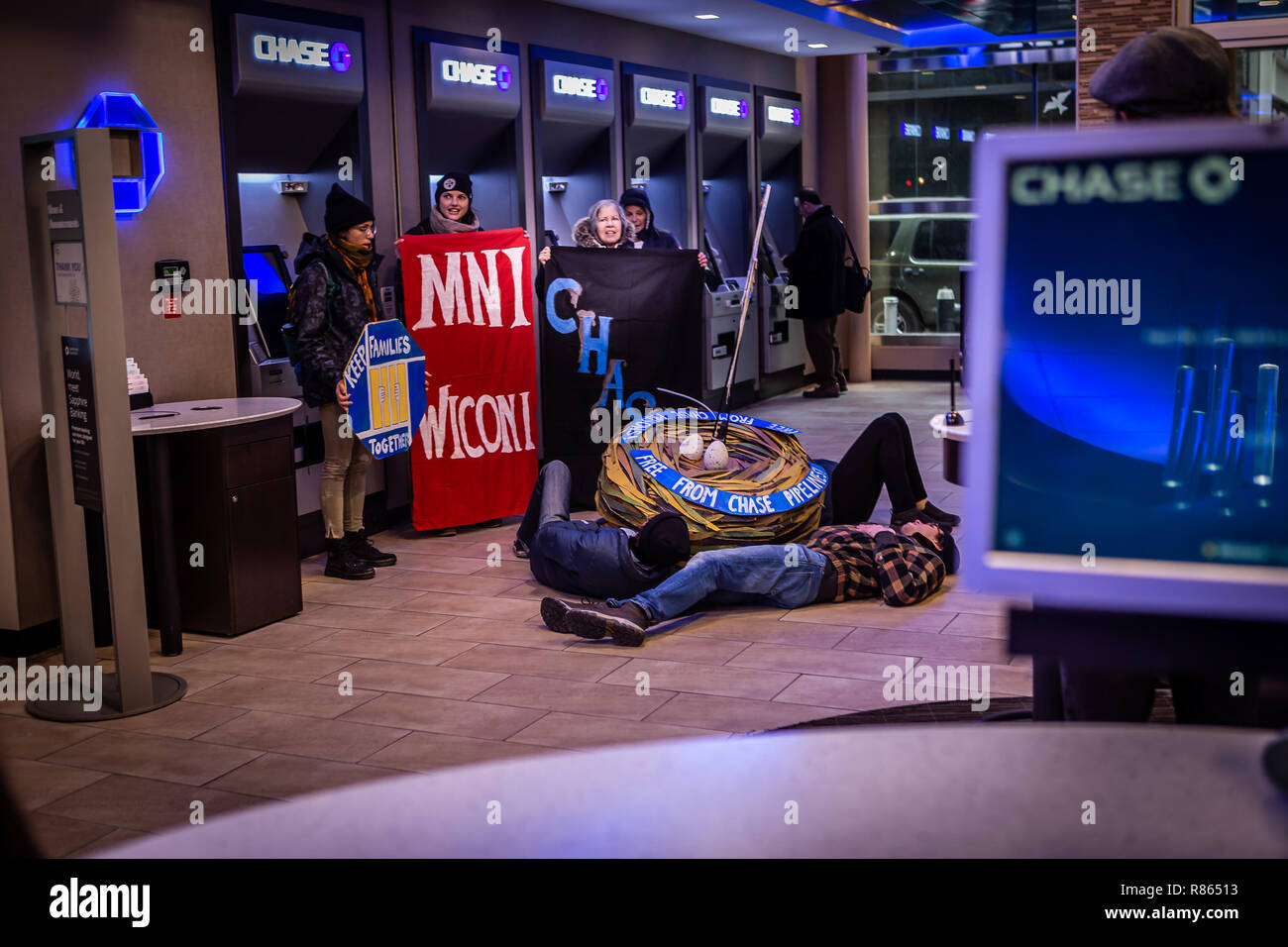 New York City Ny Usa 13th Dec 2018 Three Protesters Locked