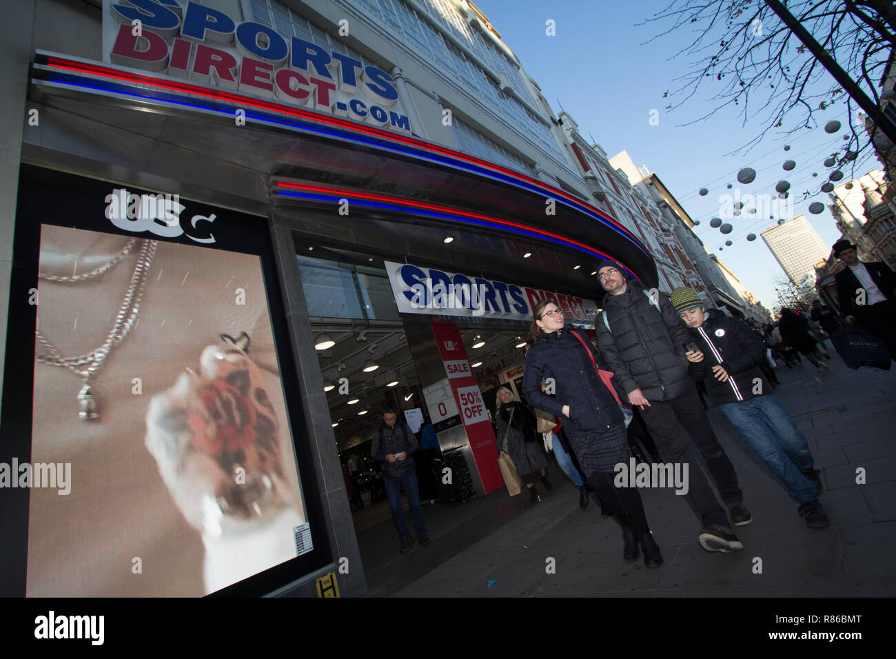 Sports direct oxford street hires stock photography and images Alamy