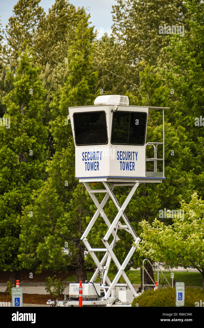 SEATTLE, WA, USA - JUNE 2018: Security tower on a hydraulic life platform in the car park of the Premium Outlets shopping mall in Tulalip near Seattle Stock Photo