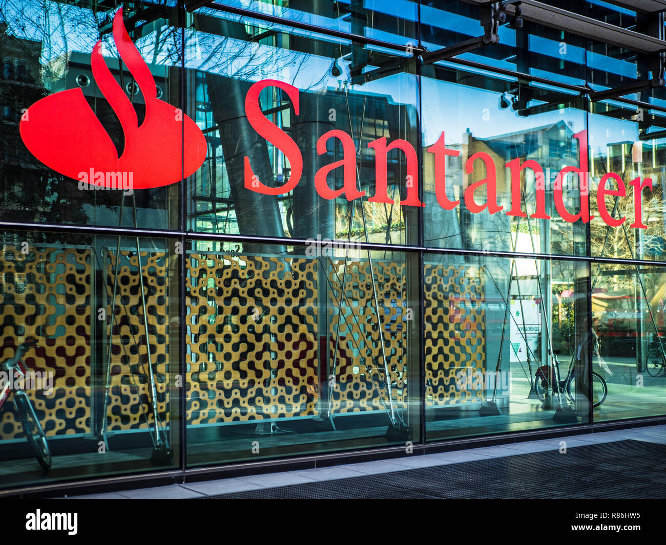 Santander Bank London - Offices of Santander Bank Santander House on Triton Square in Central London Stock Photo