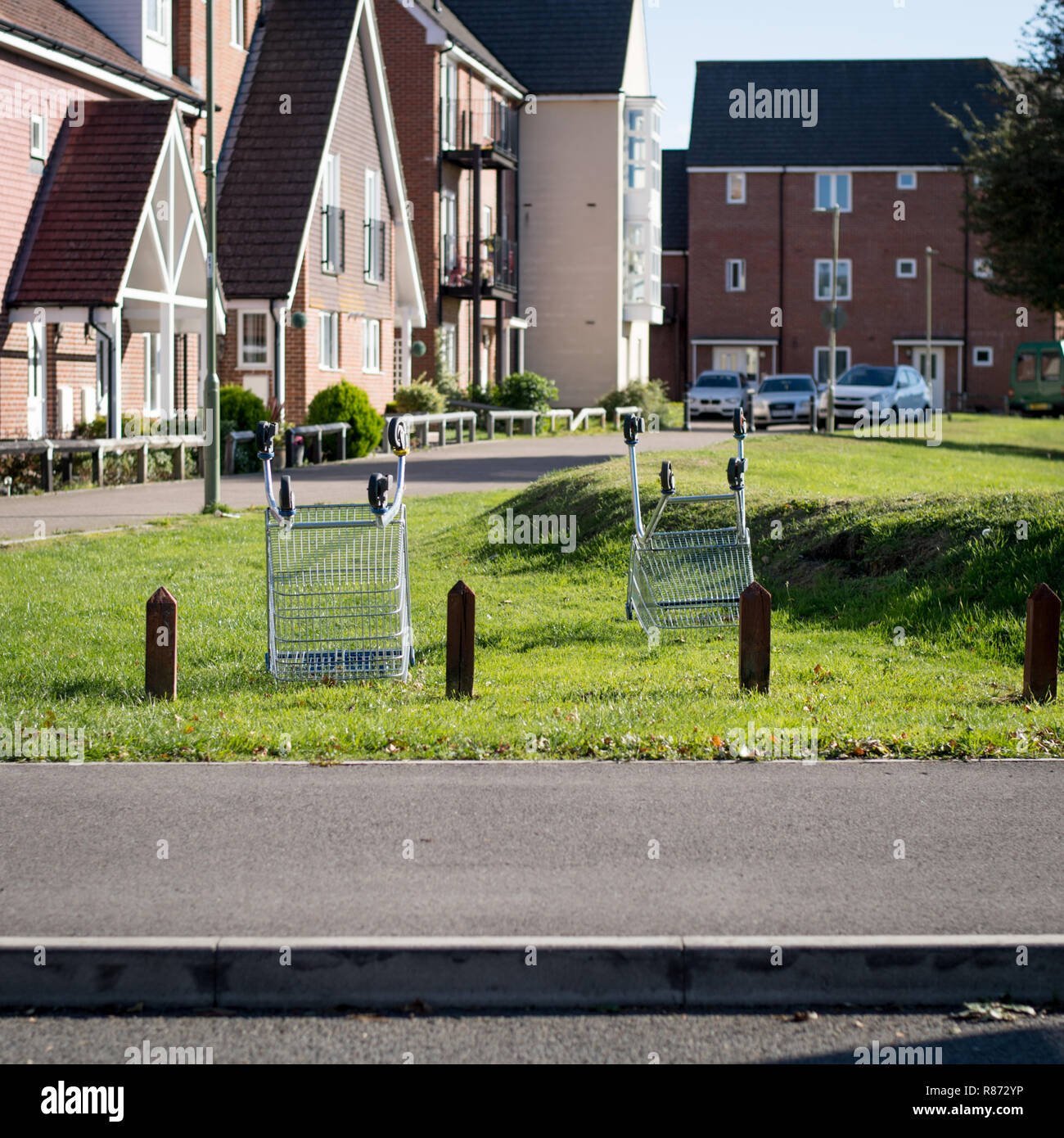 Abandoned shopping trolley in the afflent Hampshire town of Petersfield Stock Photo