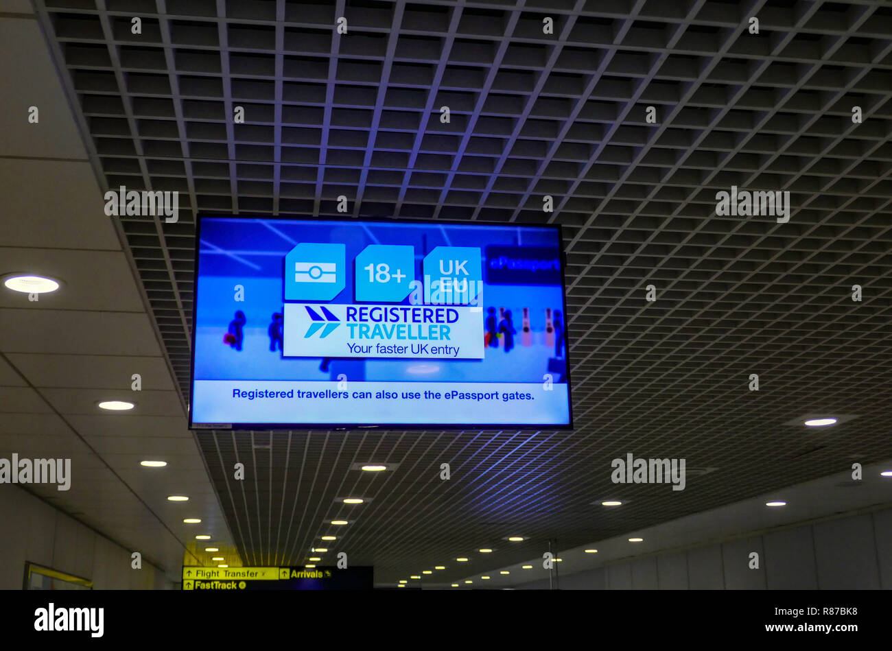 Registered traveller sign for e-passport gates, Manchester Airport, Manchester, England, UK Stock Photo