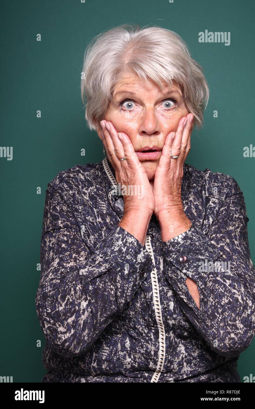 Gorgeous Granny Pics