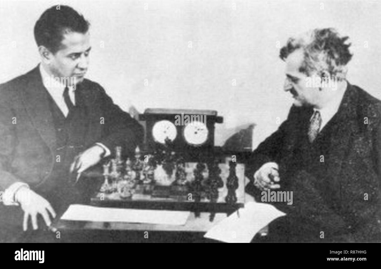 Capablanca vs Alekhine 1914 Stock Photo - Alamy