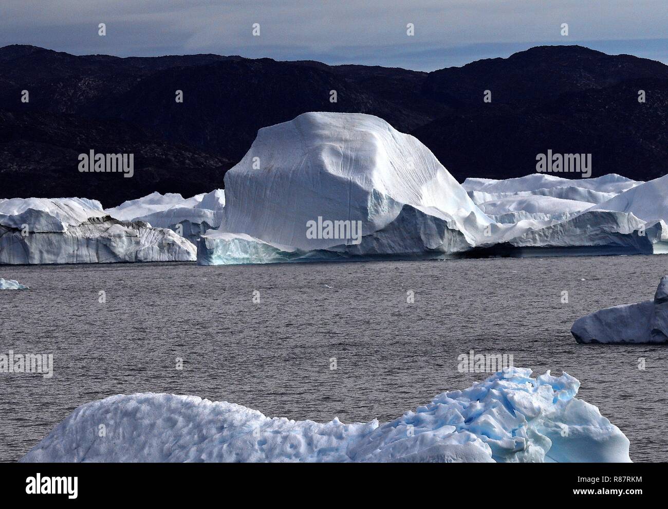 Grönland Disko Bucht: Radarkuppel als Eisberg getarnt. Stock Photo