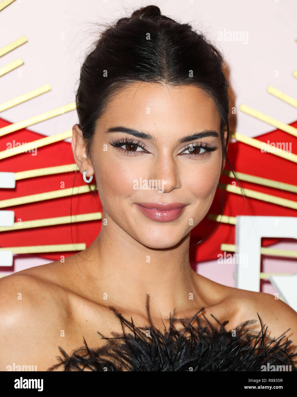 LAS VEGAS, NV, USA - NOVEMBER 09: Kendall Jenner at the 2nd Annual #