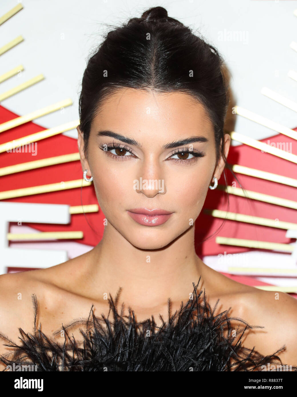 LAS VEGAS, NV, USA - NOVEMBER 09: Kendall Jenner at the 2nd Annual #