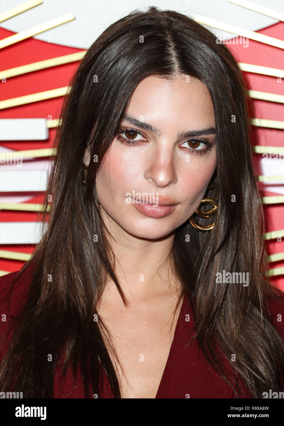 LAS VEGAS, NV, USA - NOVEMBER 09: Emily Ratajkowski at the 2nd Annual #