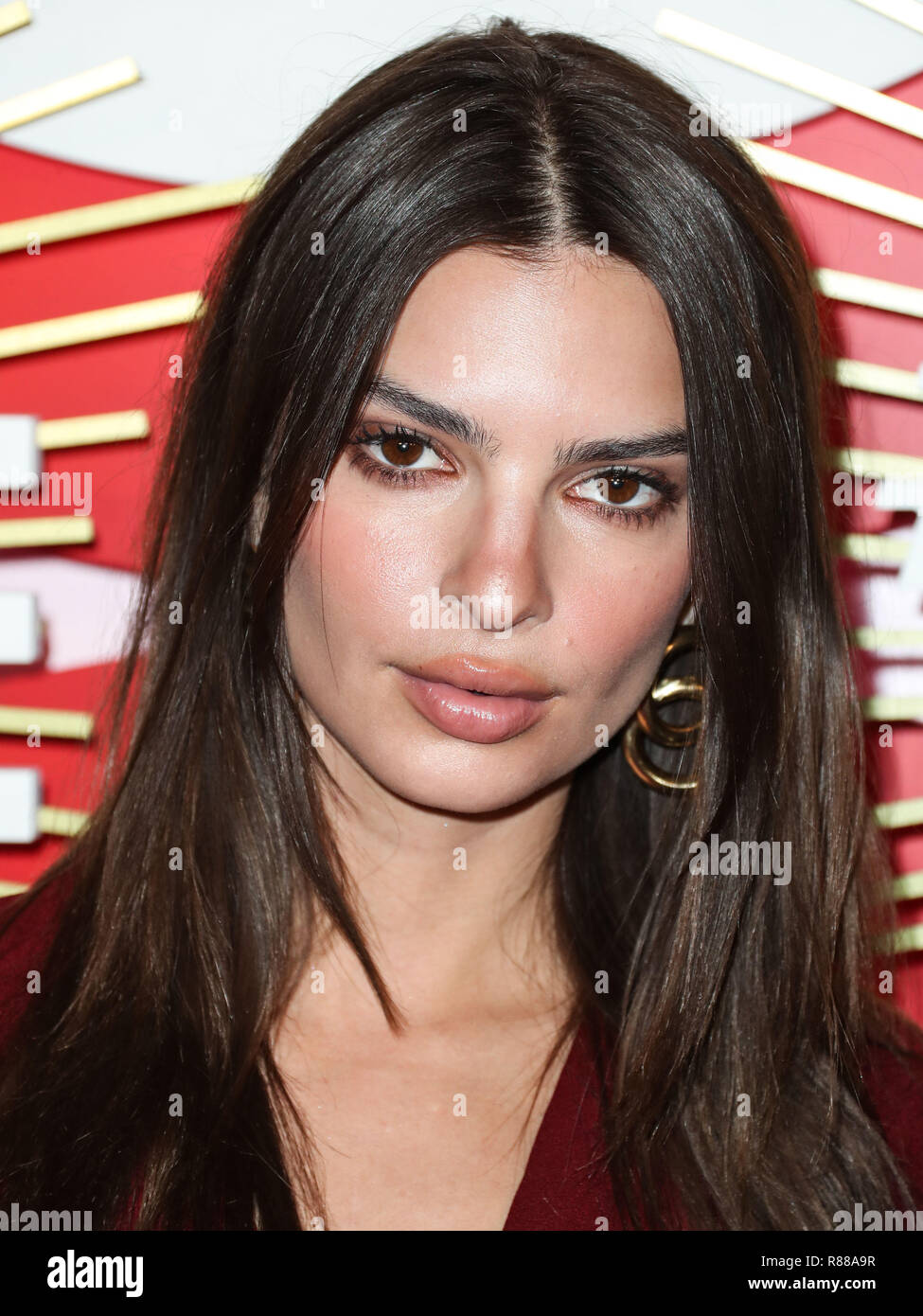 LAS VEGAS, NV, USA - NOVEMBER 09: Emily Ratajkowski at the 2nd Annual #