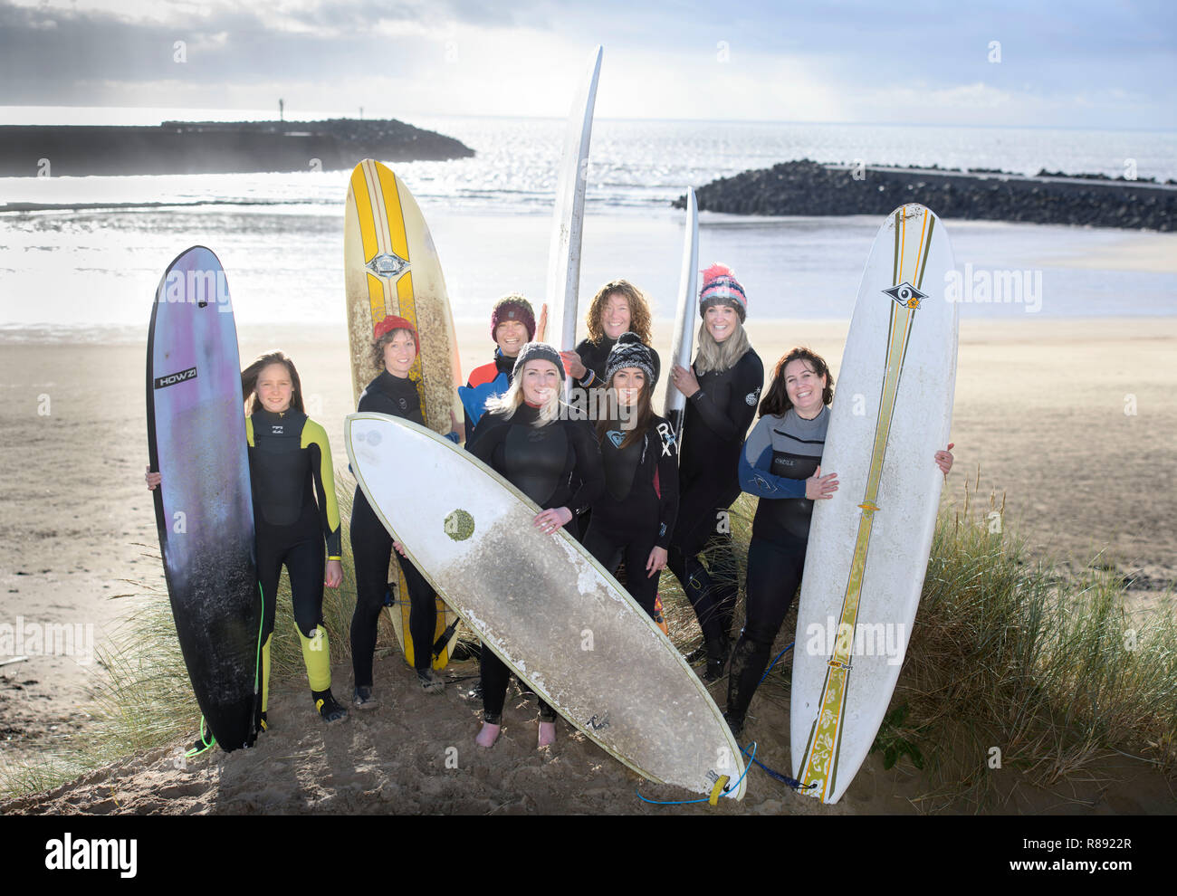 female-women-females-high-resolution-stock-photography-and-images-alamy