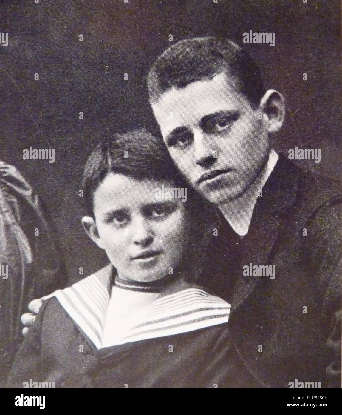 Carl und Eduard Zuckmayer Stock Photo Alamy