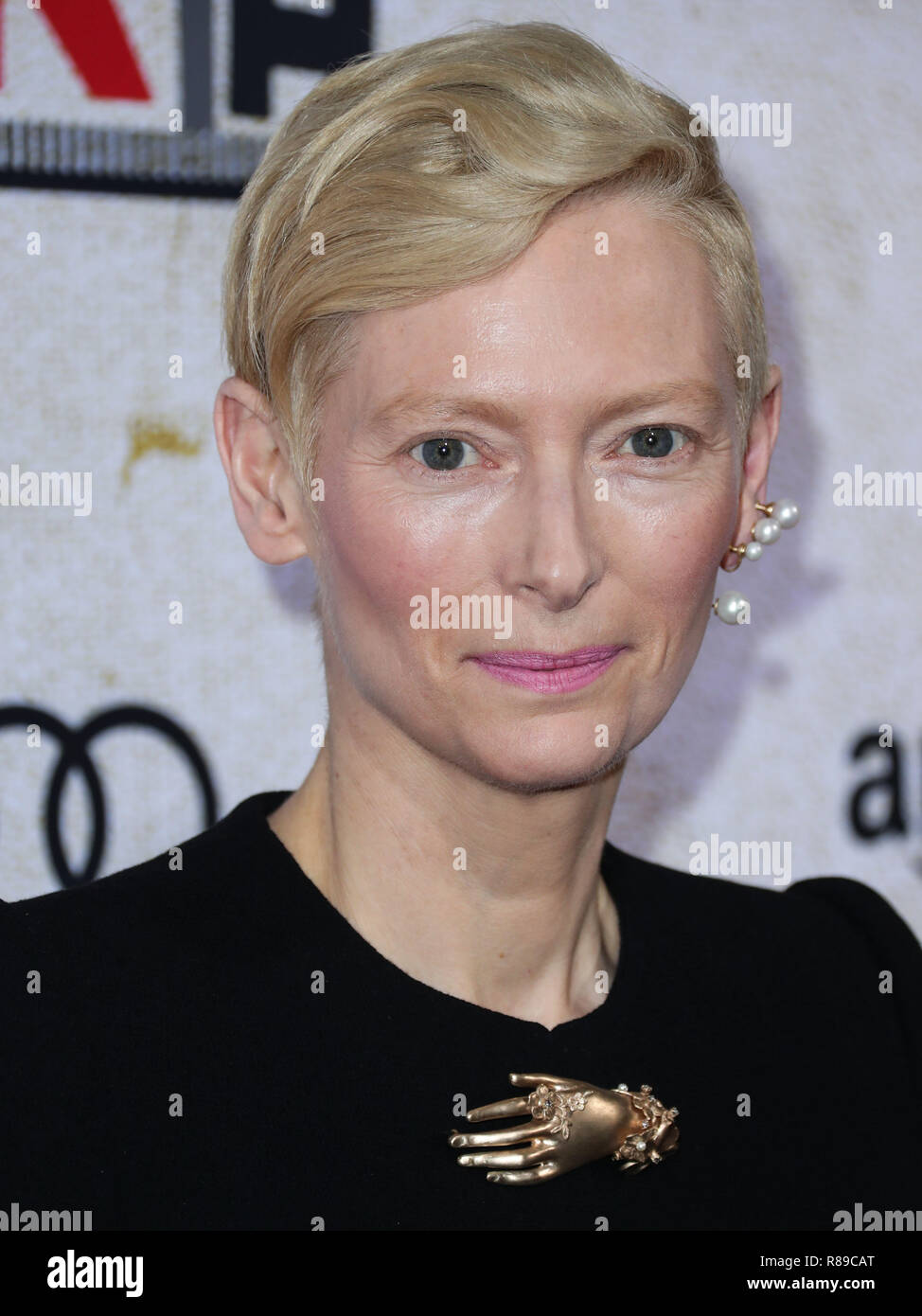 HOLLYWOOD, LOS ANGELES, CA, USA - OCTOBER 24: Actress Tilda Swinton wearing a Schiaparelli Haute Couture outfit arrives at the Los Angeles Premiere Of Amazon Studio's 'Suspiria' held at the ArcLight Cinerama Dome on October 24, 2018 in Hollywood, Los Angeles, California, United States. (Photo by Xavier Collin/Image Press Agency) Stock Photo