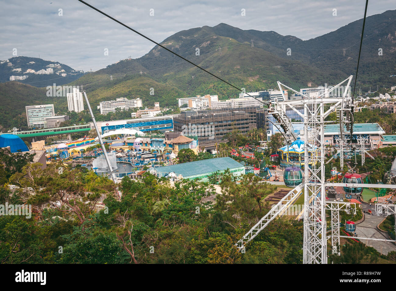 Cable car hong kong ocean park hi-res stock photography and images - Alamy