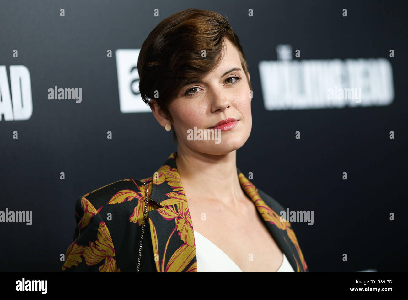 LOS ANGELES, CA, USA - SEPTEMBER 27: Actress Maggie Grace wearing an A.L.C. suit arrives at the Los Angeles Premiere Of AMC's 'The Walking Dead' Season 9 held at the Directors Guild of America Theater Complex on September 27, 2018 in Los Angeles, California, United States. (Photo by Xavier Collin/Image Press Agency) Stock Photo