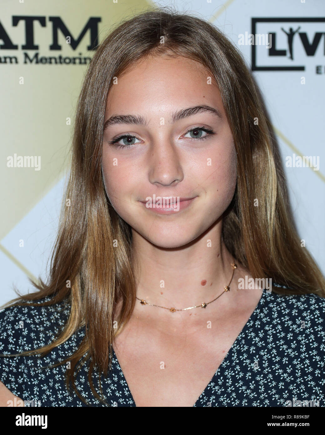 Chloe Olsen High Resolution Stock Photography And Images Alamy