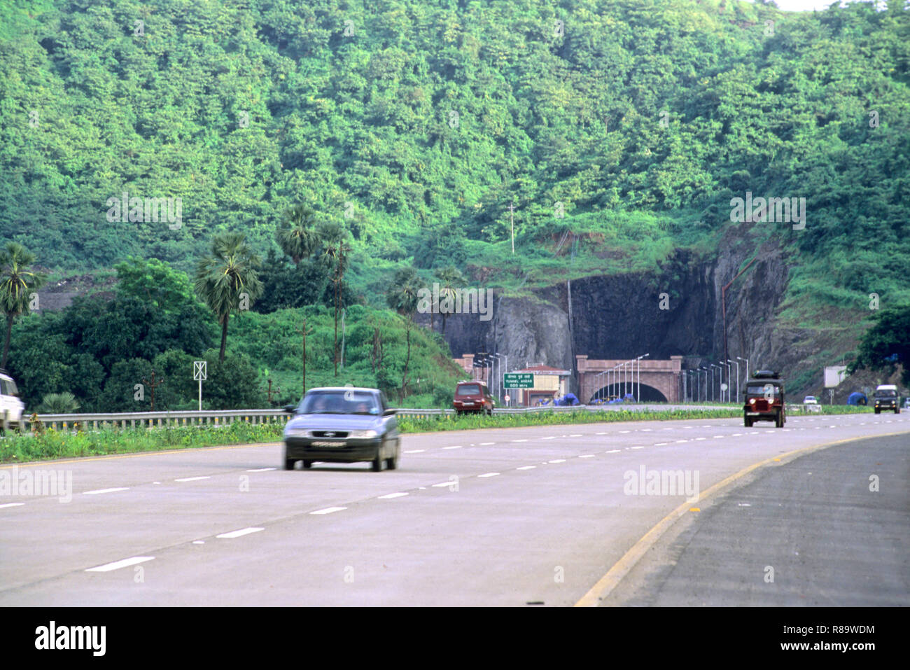 Mumbai Pune Express Highway, Maharashtra, India Stock Photo Alamy