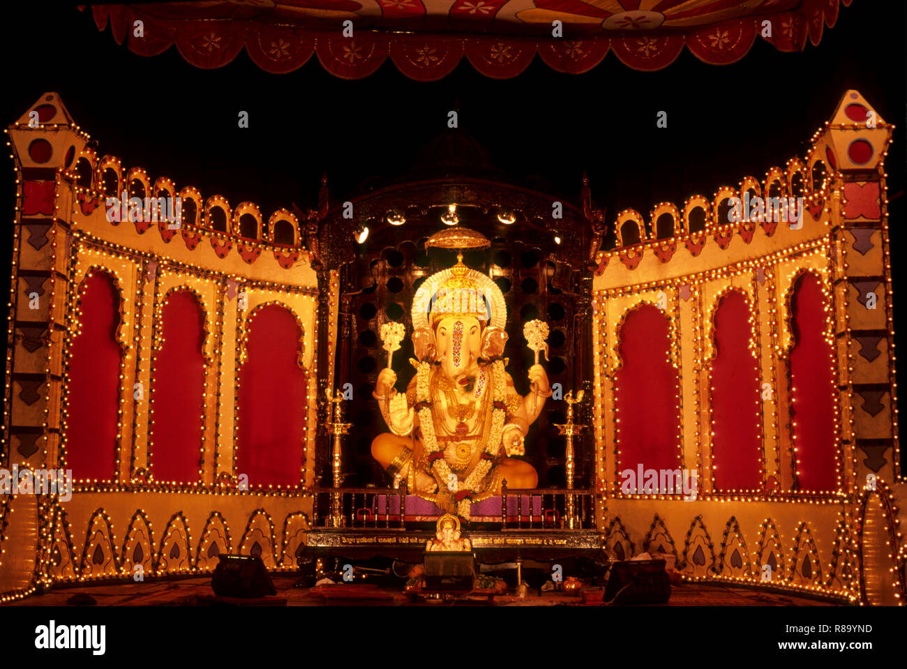 idol of lord ganesh (elephant headed god), Ganesh ganpati Festival, mumbai  bombay, maharashtra, india Stock Photo - Alamy