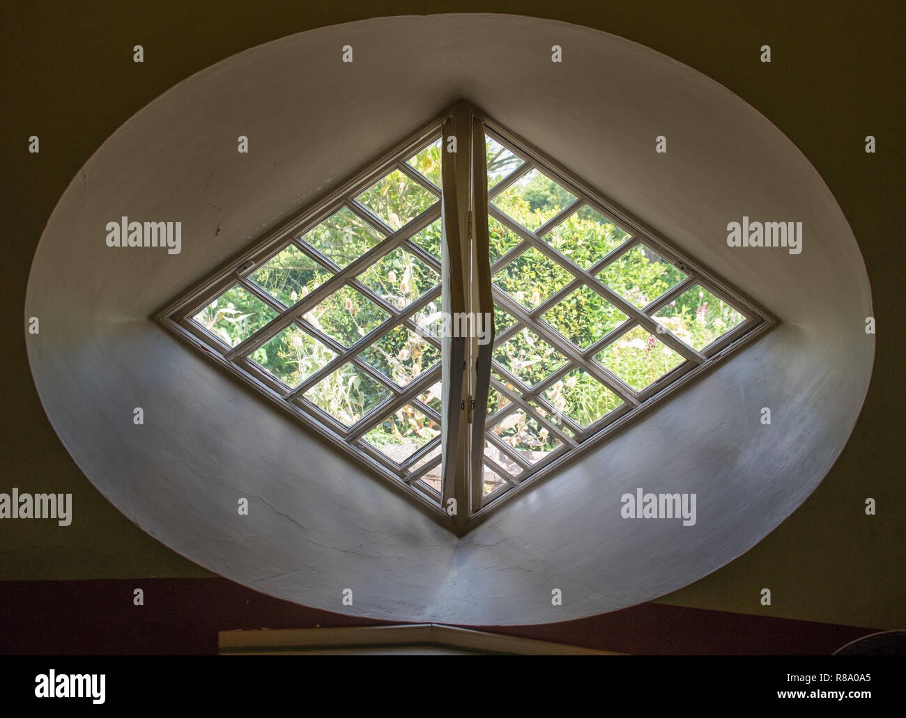 Diamond Shaped Windows High Resolution Stock Photography and Images - Alamy