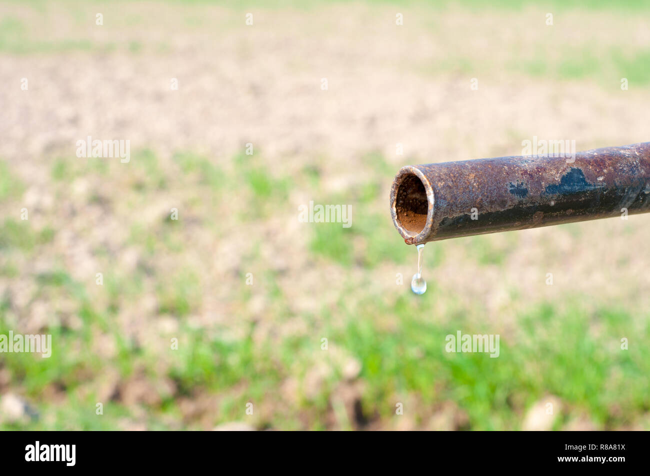 Water pump pipe hires stock photography and images Alamy