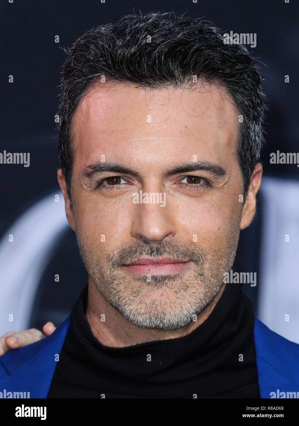 WESTWOOD, LOS ANGELES, CA, USA OCTOBER 01 Actor Reid Scott wearing a