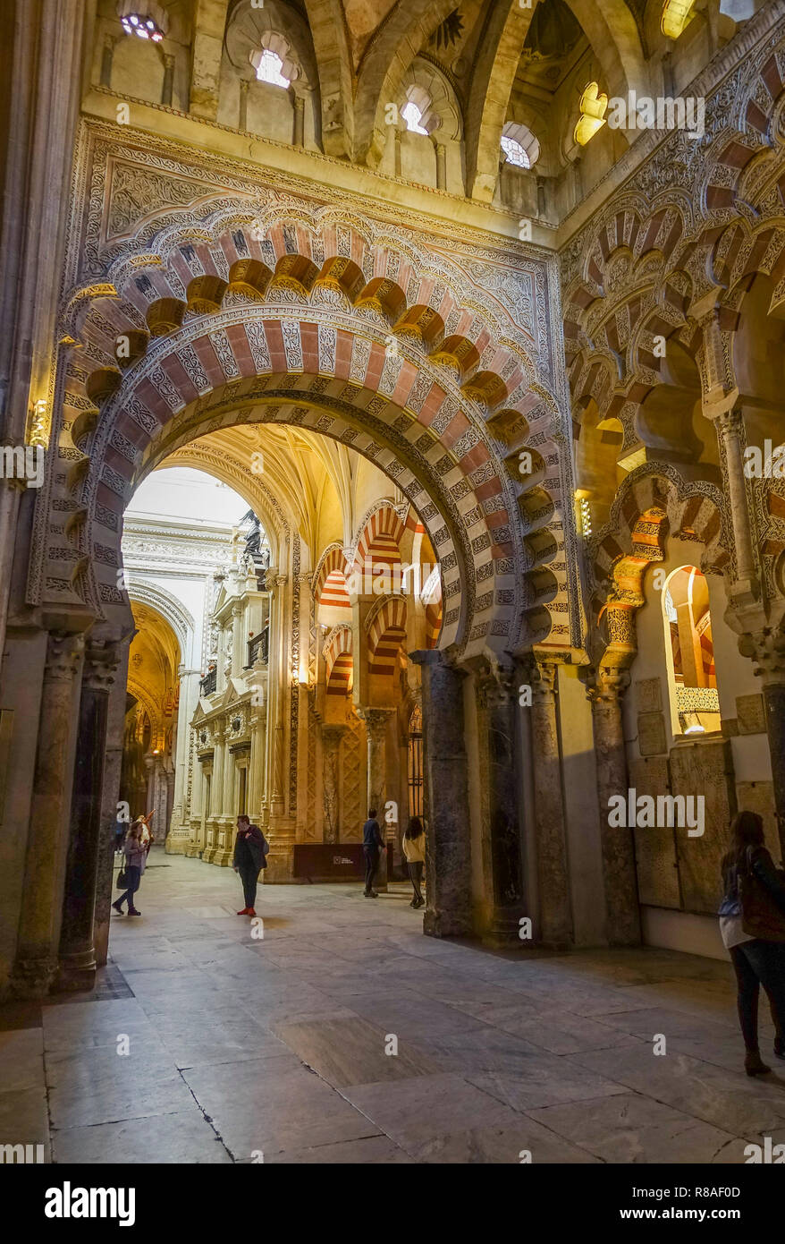 Moorish arch, Interior of the Cordoba Mosque, Cathedral, cordova, Great mosque of Cordoba, La