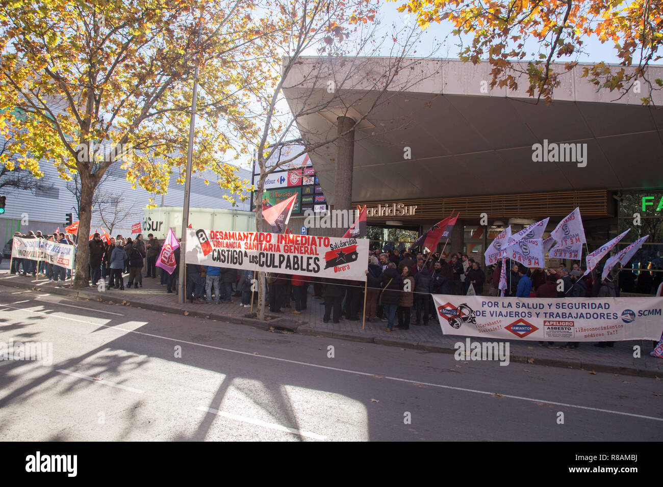 Madrid Spain 14th Dec 2018 Metro Workers Are Seen Gathered In