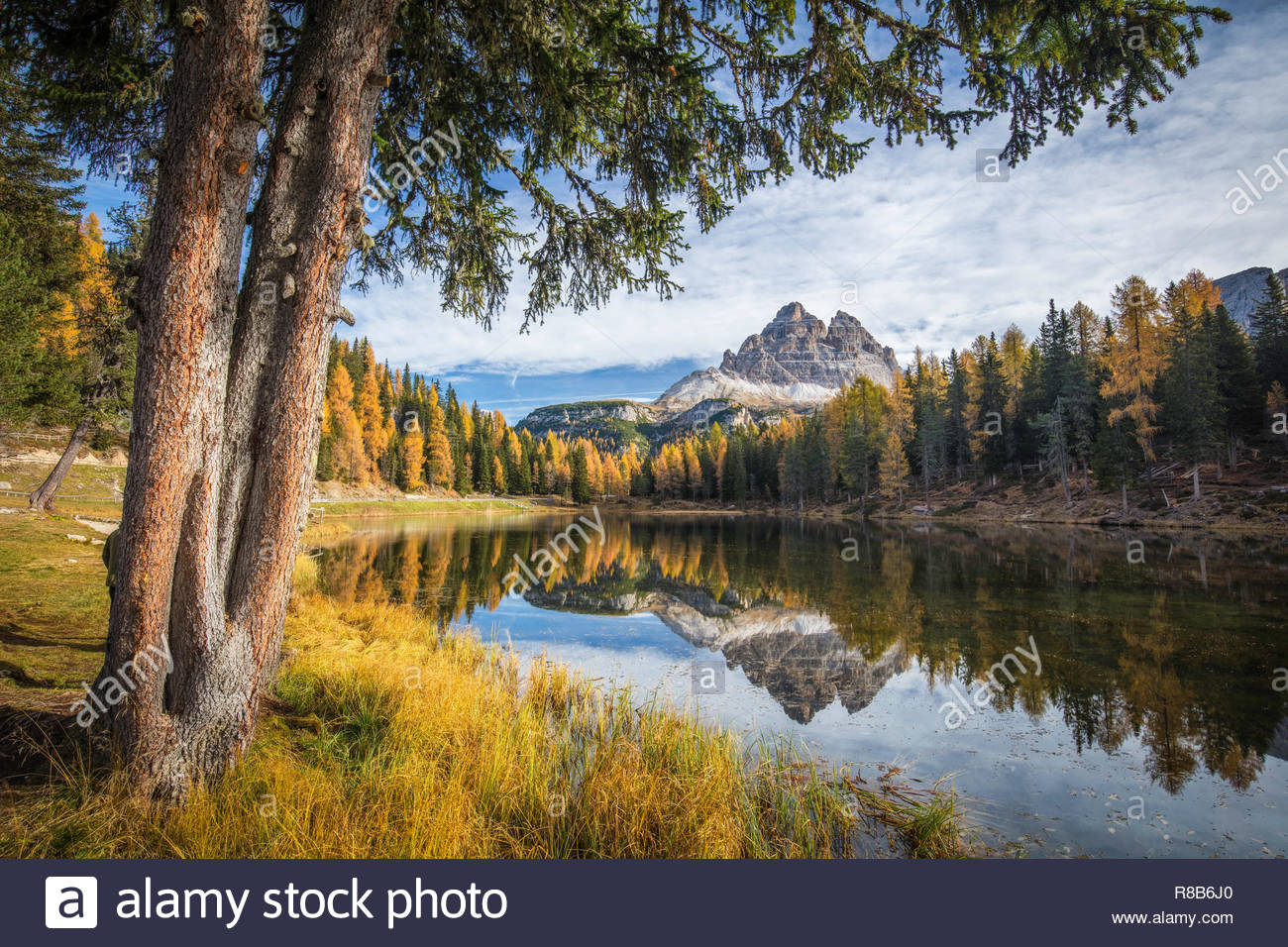 Lago D Antorno And Tre Cime Di Lavaredo Dolomites Italy Stock Photo Alamy