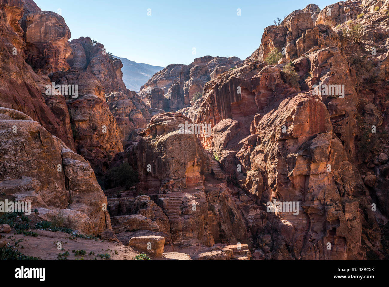 Landschaft bei der historischen Ruinenstätte Petra, Jordanien, Asien