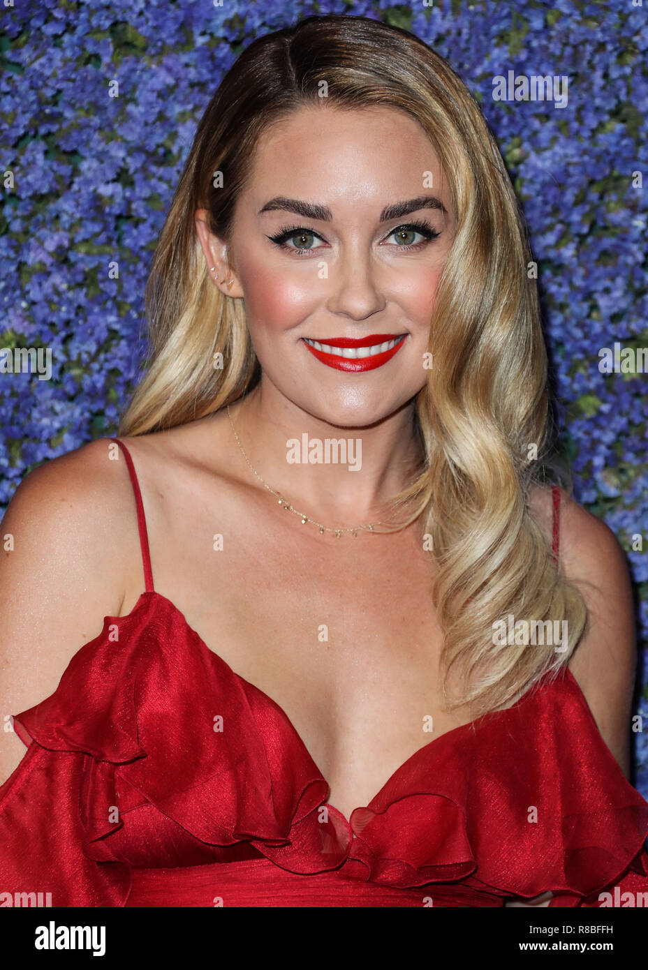 The Hills' star Lauren Conrad carrying a shopping bag after taking time out  for a spot of retail therapy at Madison on Melrose Stock Photo - Alamy