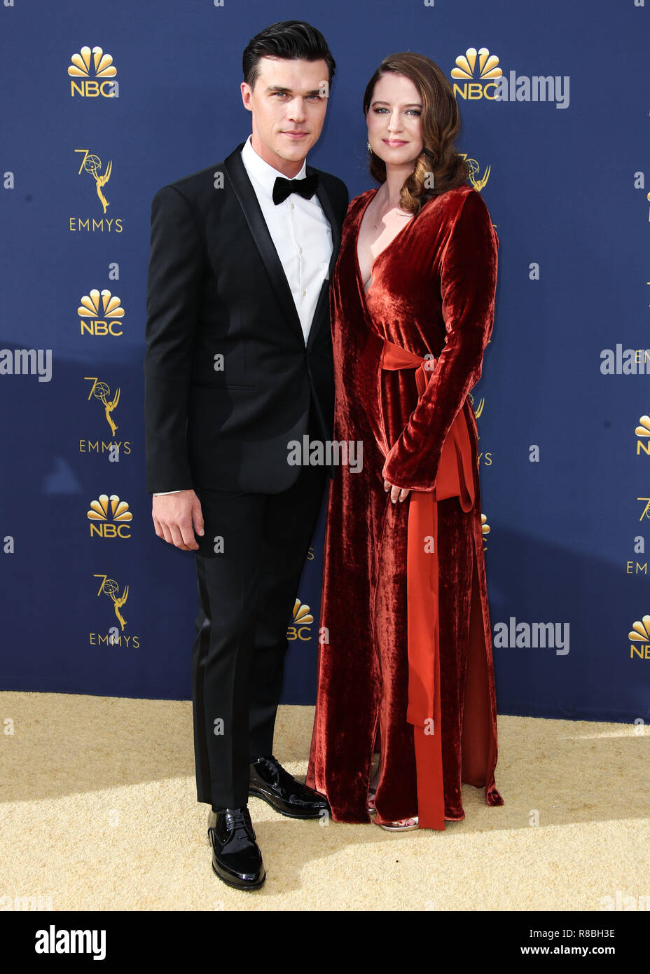 LOS ANGELES, CA, USA - SEPTEMBER 17: Finn Wittrock, Sarah Roberts at the 70th Annual Primetime Emmy Awards held at Microsoft Theater at L.A. Live on September 17, 2018 in Los Angeles, California, United States. (Photo by Xavier Collin/Image Press Agency) Stock Photo