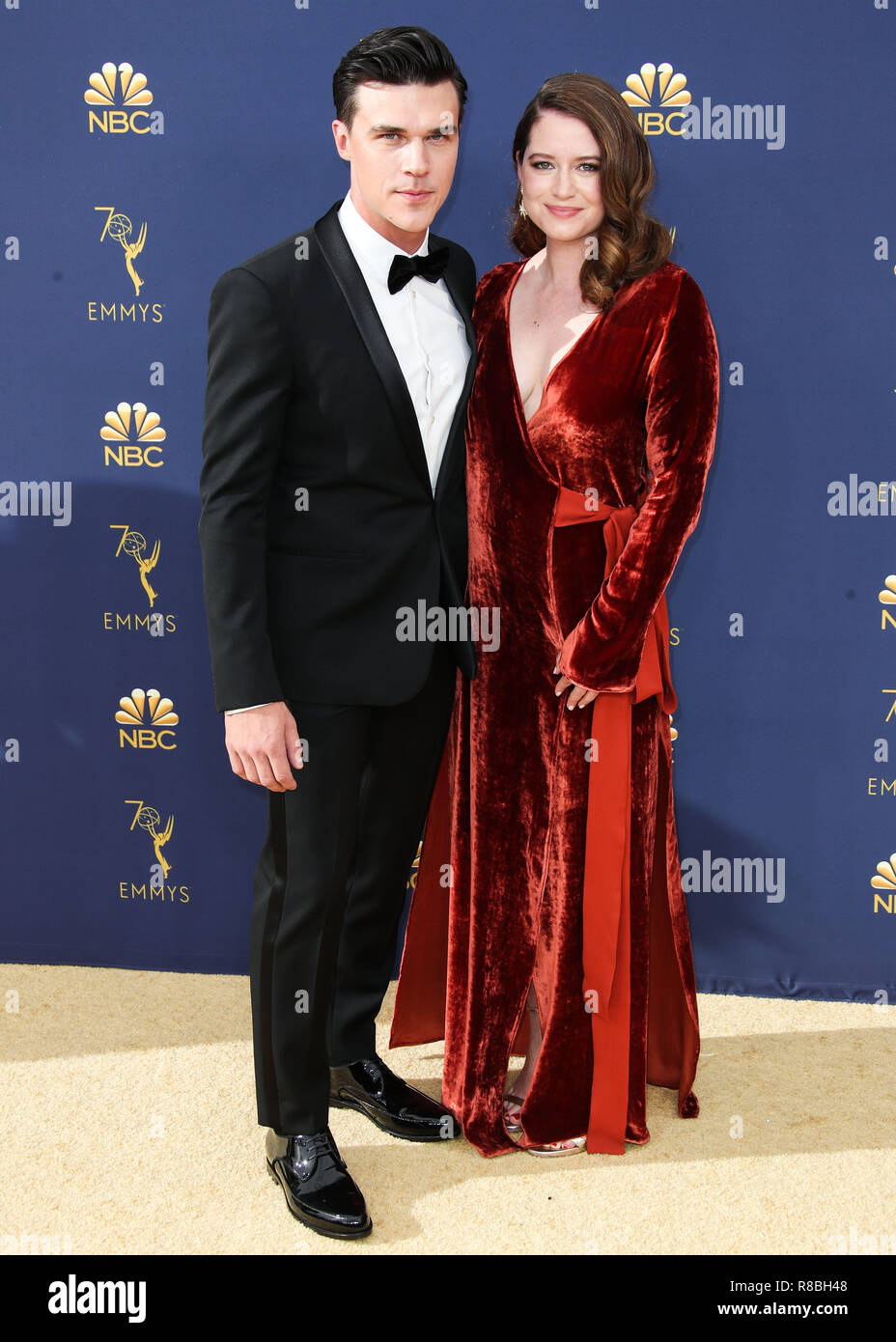 LOS ANGELES, CA, USA - SEPTEMBER 17: Finn Wittrock, Sarah Roberts at the 70th Annual Primetime Emmy Awards held at Microsoft Theater at L.A. Live on September 17, 2018 in Los Angeles, California, United States. (Photo by Xavier Collin/Image Press Agency) Stock Photo