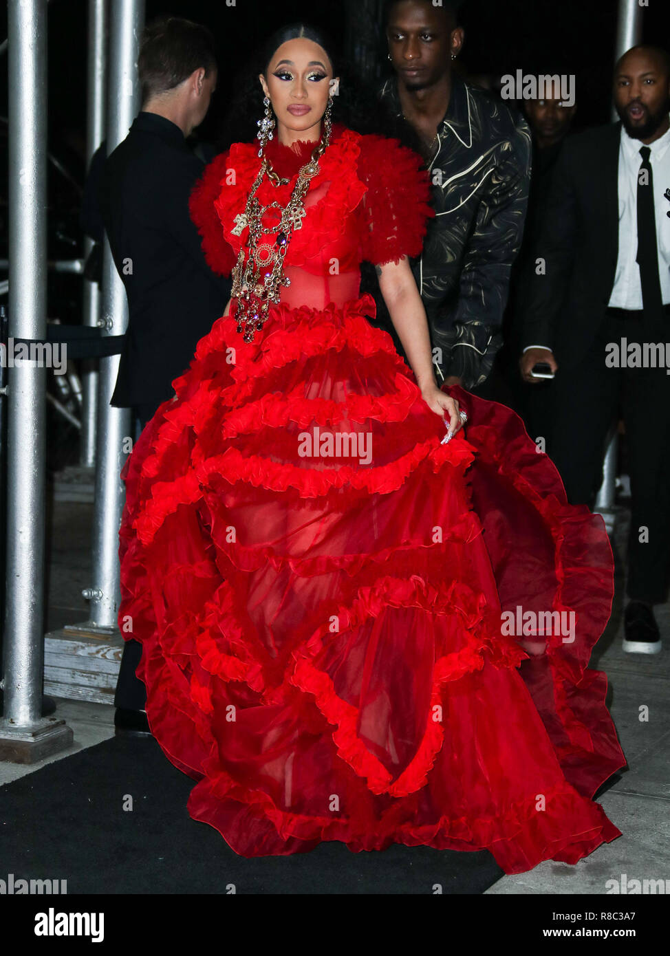 MANHATTAN, NEW YORK CITY, NY, USA - SEPTEMBER 07: Rapper Cardi B (Belcalis  Marlenis Almanzar) wearing a Dolce and Gabbana dress arrives at the  Harper's BAZAAR Celebration of 'ICONS By Carine Roitfeld'