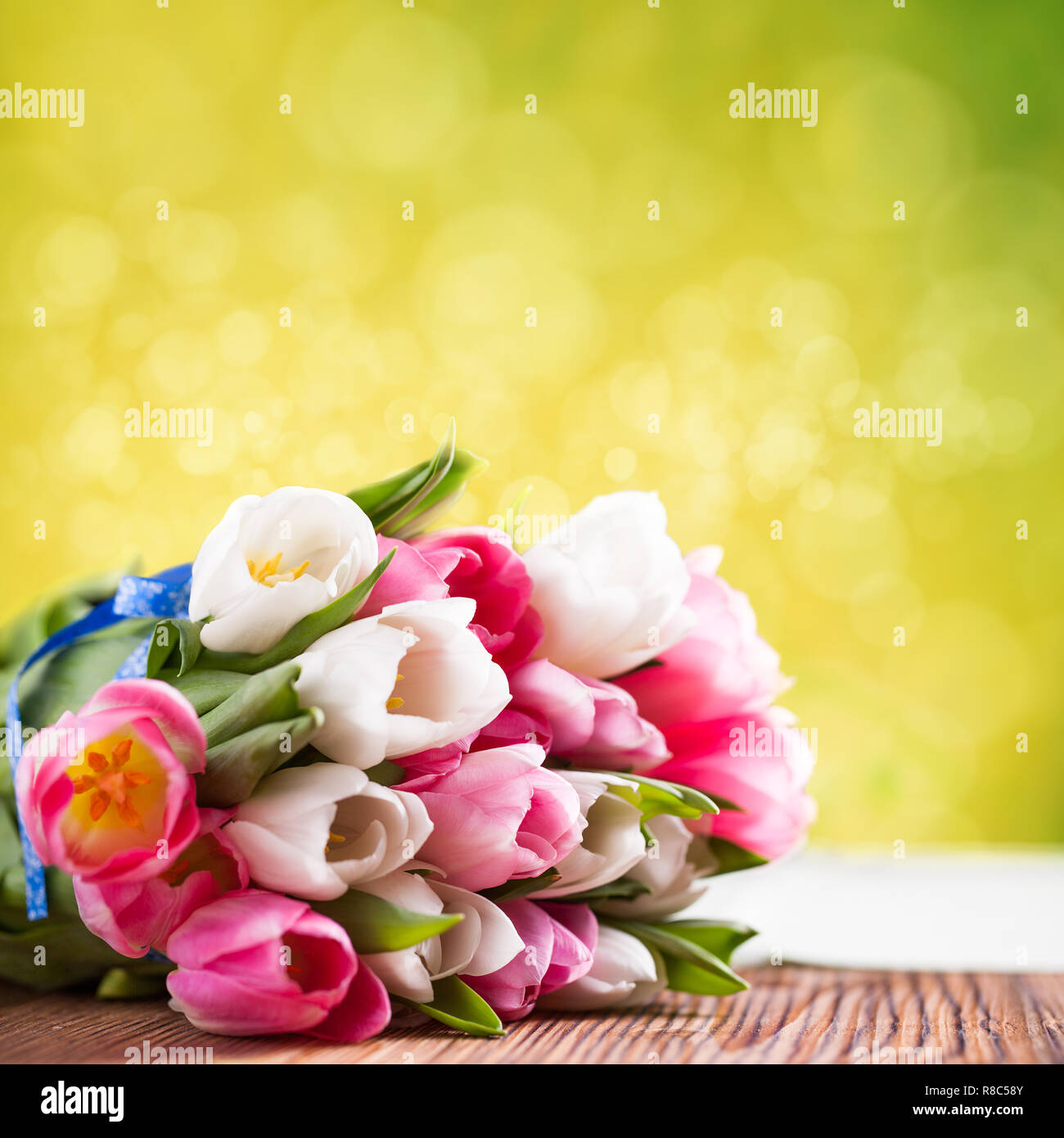 Get well card with pink tulips hi-res stock photography and images - Alamy