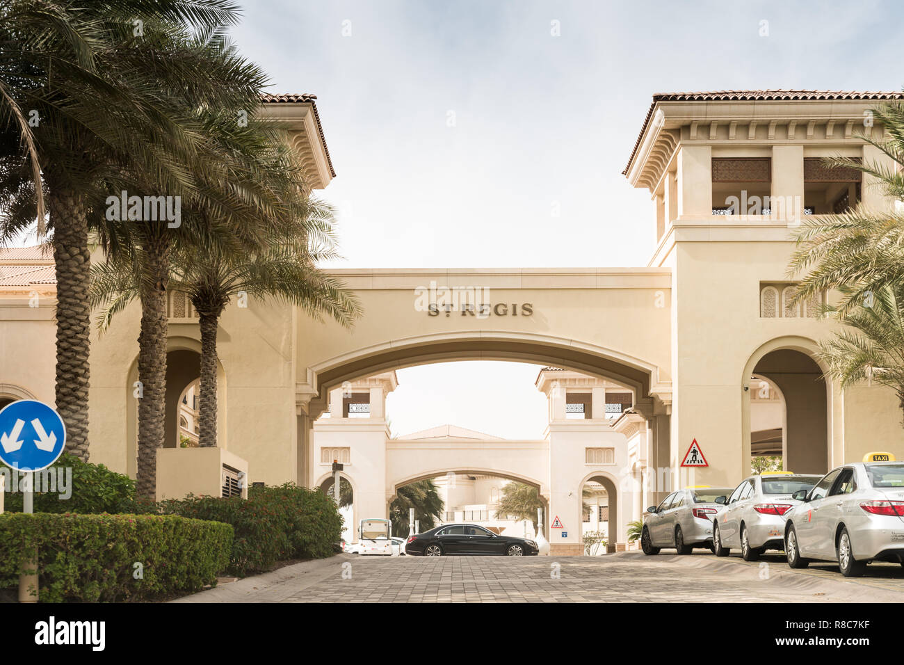 St regis hotel hi-res stock photography and images - Alamy