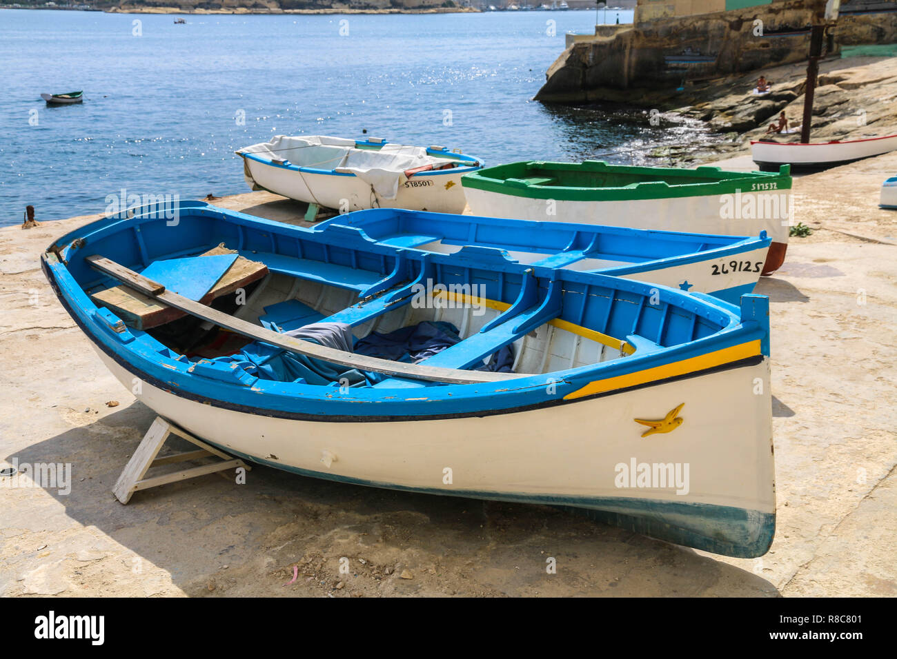 Blue white fishing boat hi-res stock photography and images - Alamy