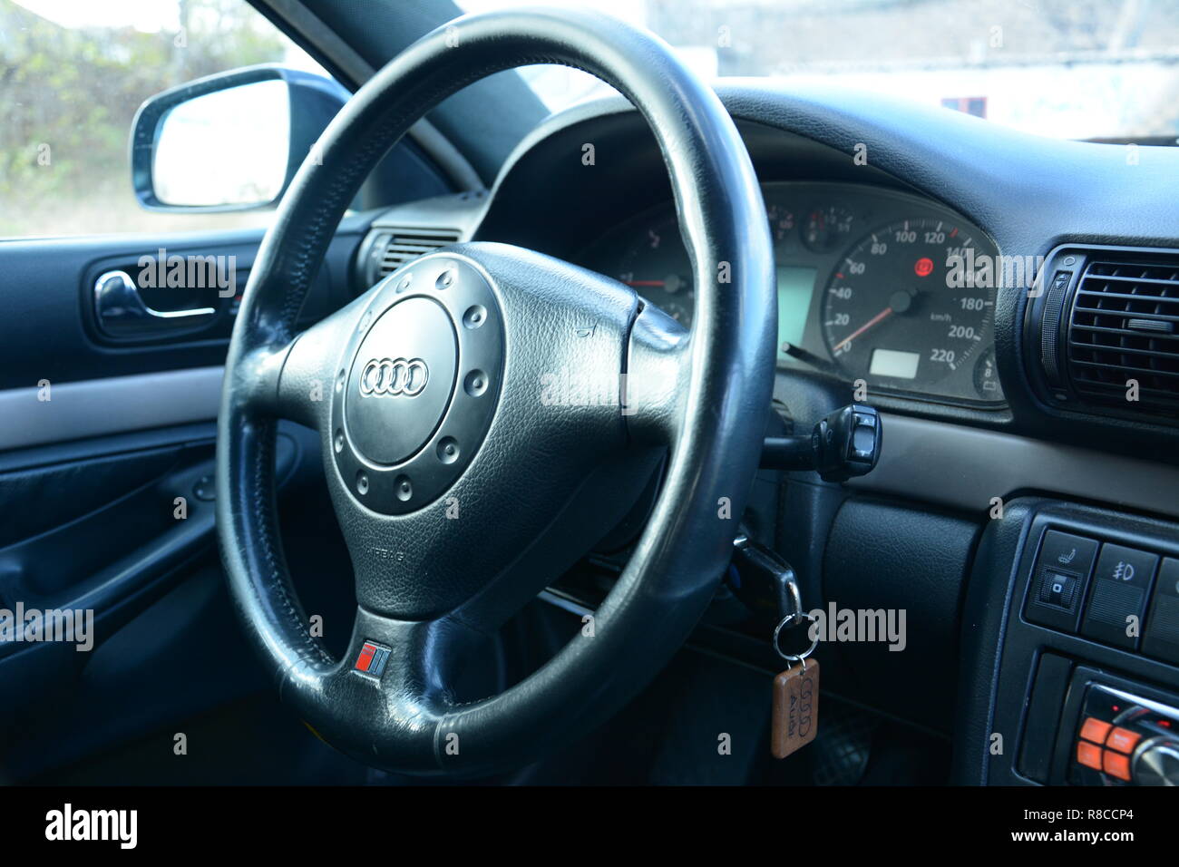 Audi A4 B5 steering wheel Stock Photo - Alamy