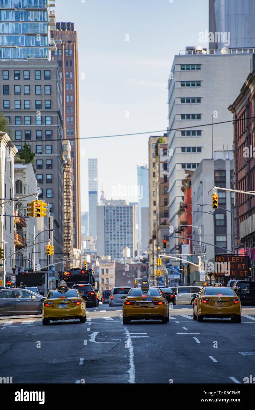 Daily life and street traffic on the streets of Manhattan, New York, USA Stock Photo Alamy