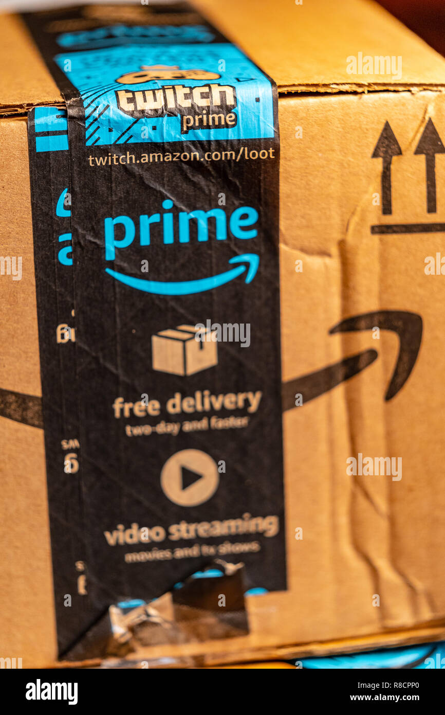 Amazon prime tape hi-res stock photography and images - Alamy
