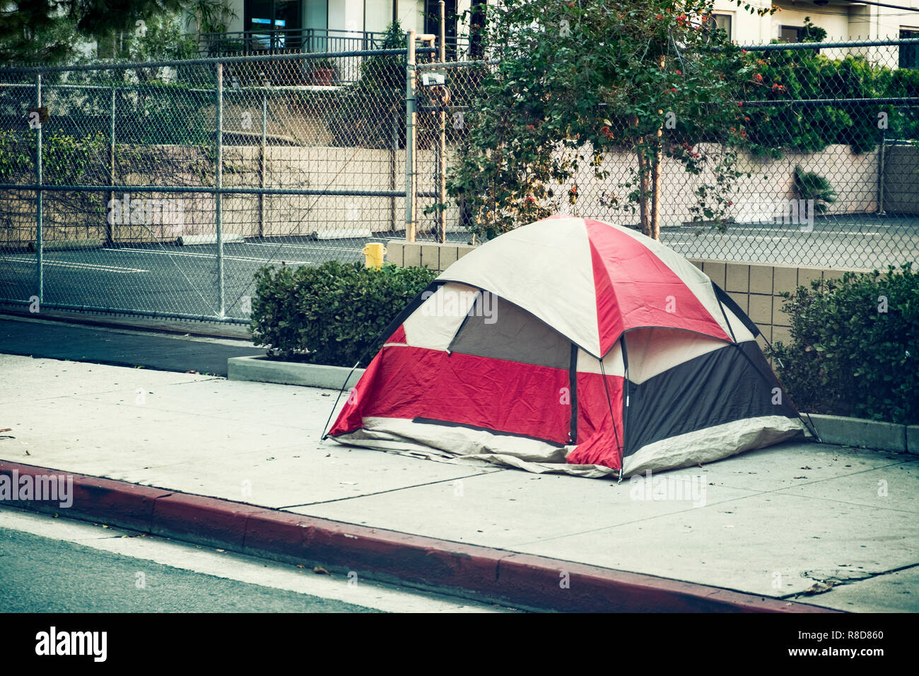 street camping homeless shelter Stock Photo