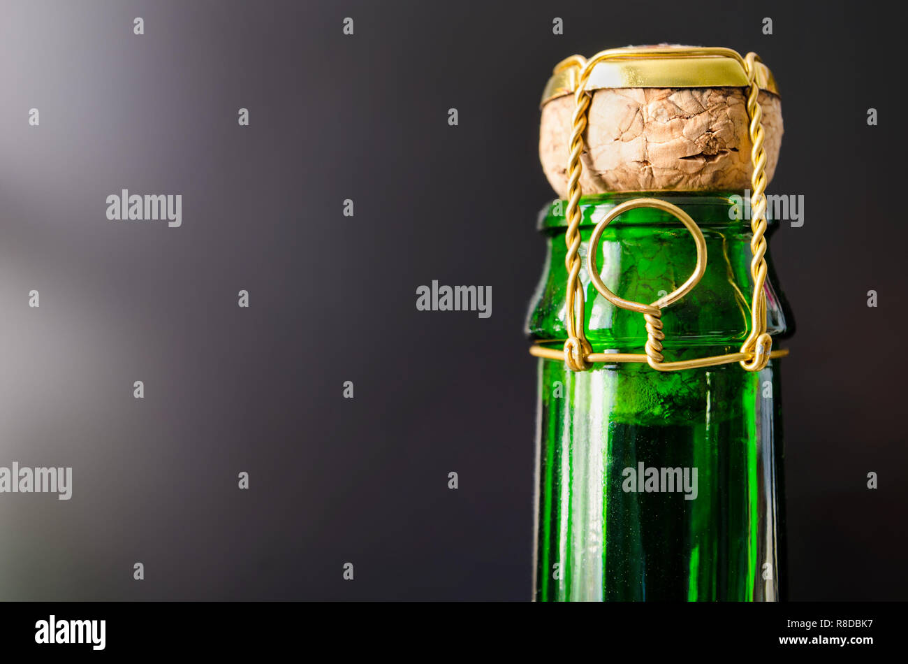 Champagne bottle popping cork hires stock photography and images Alamy