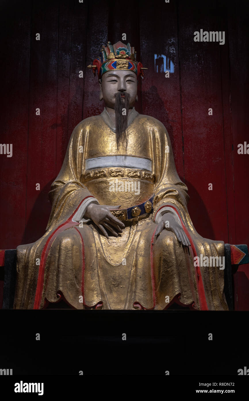 Wuhou Temple legendary rulers statutes of emperor Stock Photo Alamy