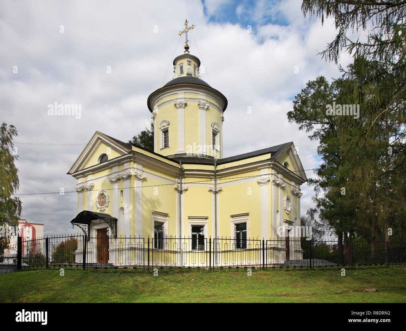 Church of Nativity of Virgin at manor Marfino. Moscow oblast. Russia Stock Photo Alamy