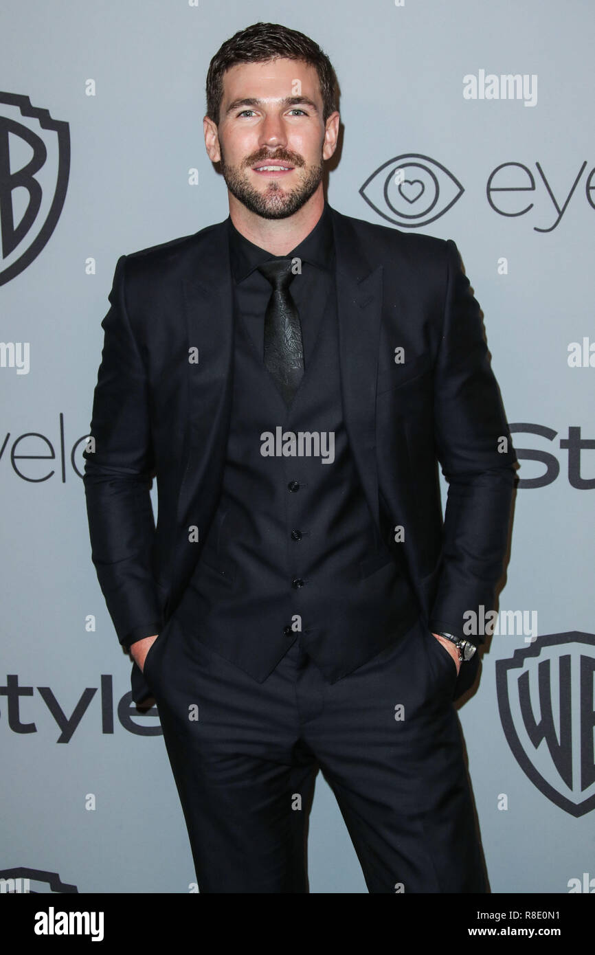 BEVERLY HILLS, LOS ANGELES, CA, USA JANUARY 07 Austin Stowell at the 2018 InStyle And Warner
