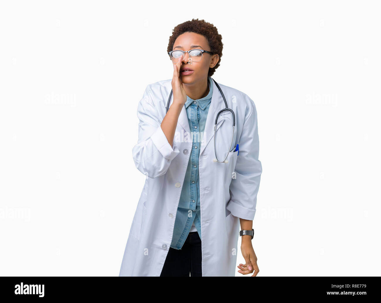 Fashion week Doctors do what wear over their mouths for woman Fashion week Doctors do what wear over their mouths for lady