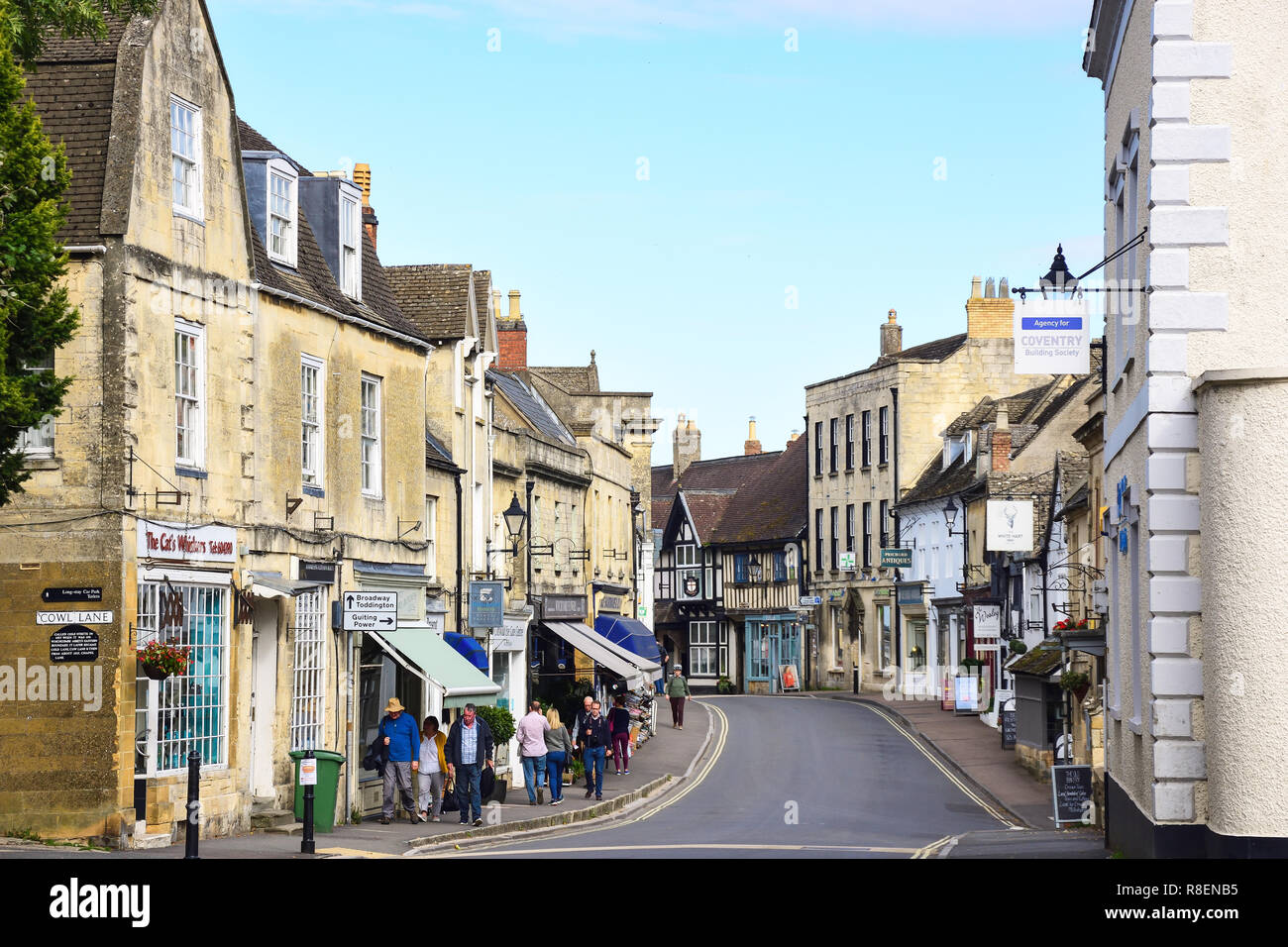 town centre cotswolds hires stock photography and images
