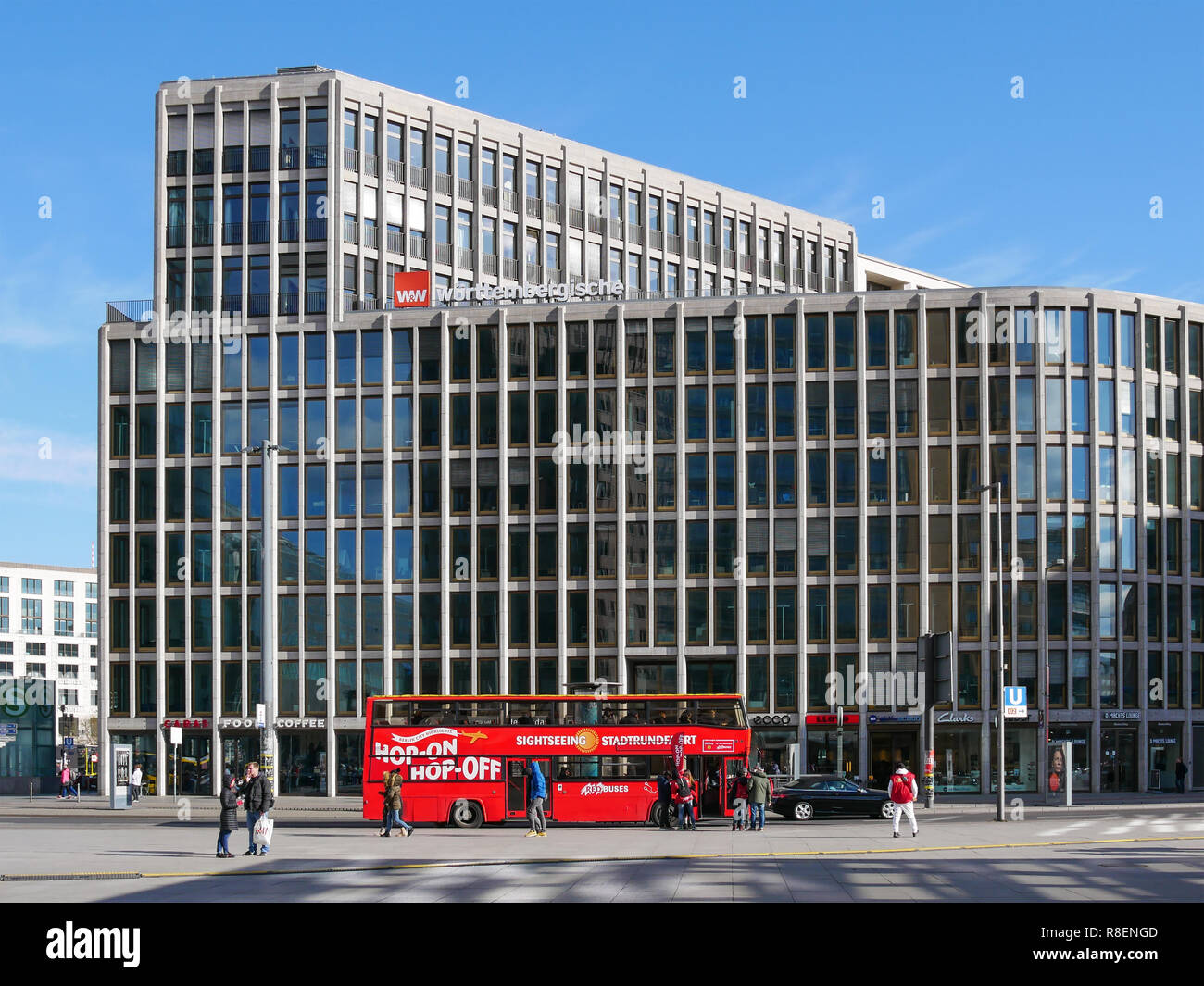 Berlin tourist bus hi-res stock photography and images - Alamy