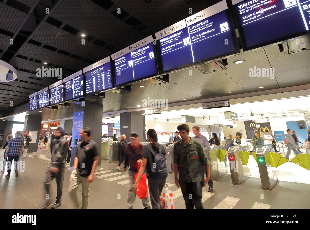 People Travel At Melbourne Central Train Station In Melbourne Australia Stock Photo Alamy