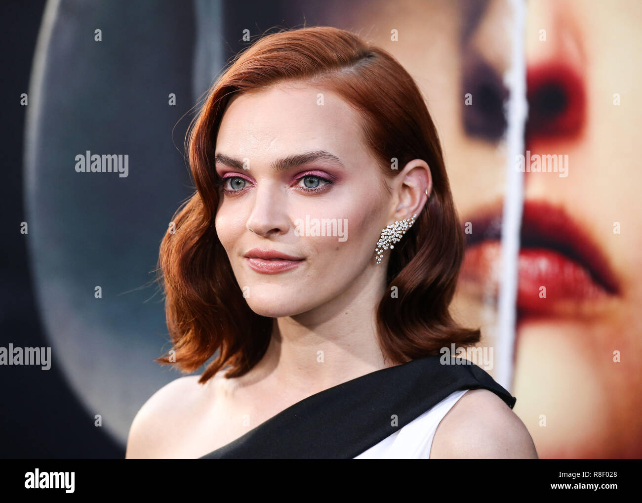 Selfie Madeline Brewer naked (23 foto and video), Topless, Fappening, Twitter, swimsuit 2006 Selfie Madeline Brewer naked (44 photo), Tits, Paparazzi, Selfie, lingerie 2017