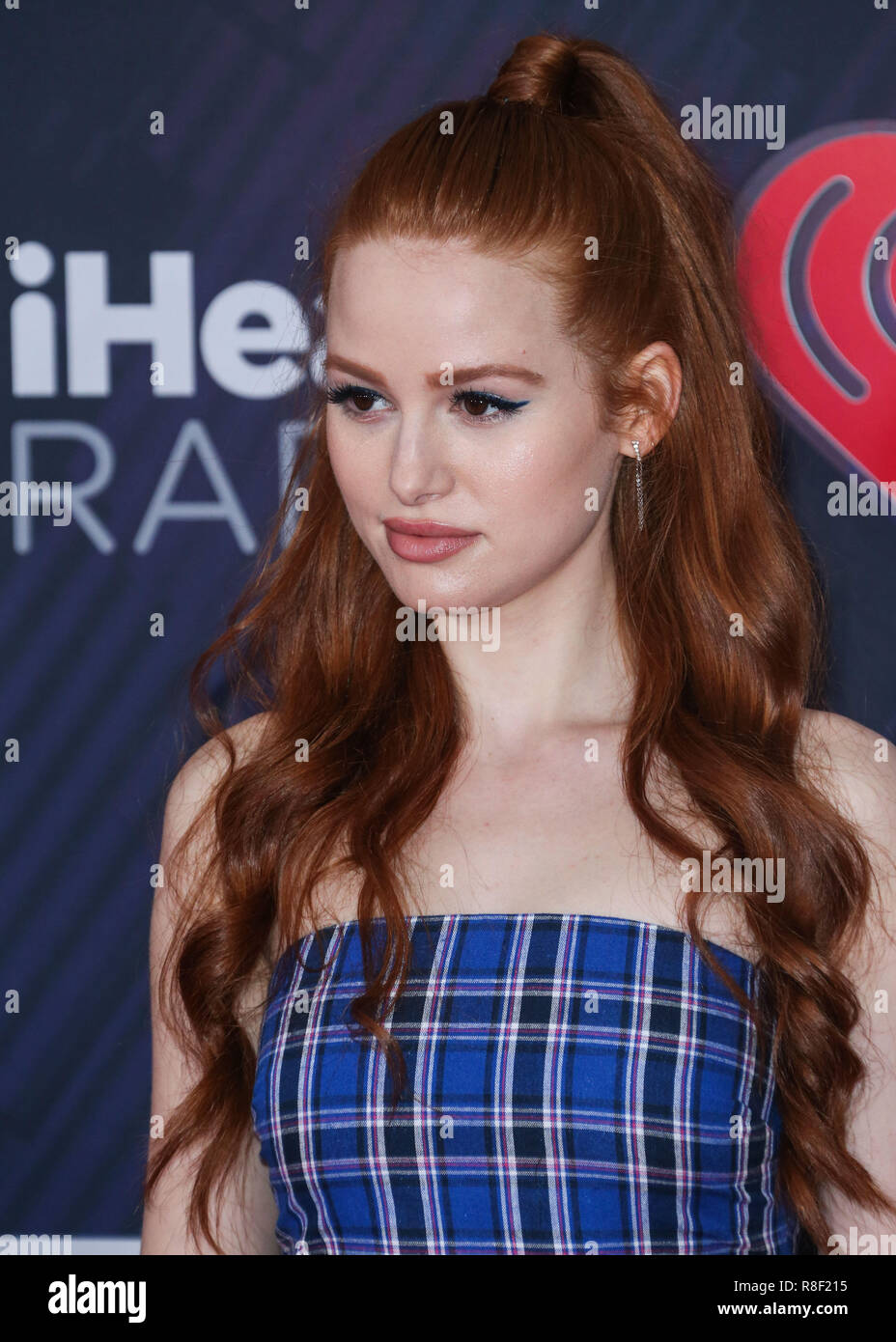 631 Madelaine Petsch Smile Stock Photos, High-Res Pictures, and Images -  Getty Images